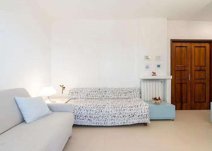 Blu Oltremare By Interhome Apartmán *